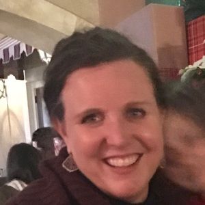 Meet your Posher, Rebecca